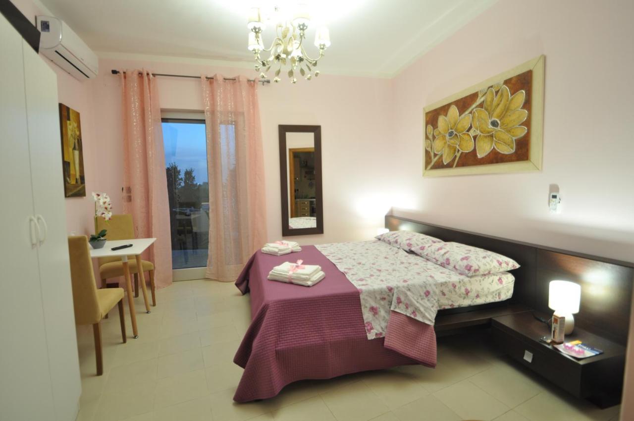 Boat Dreams , Garden Relax Apartment มาติโน ภายนอก รูปภาพ