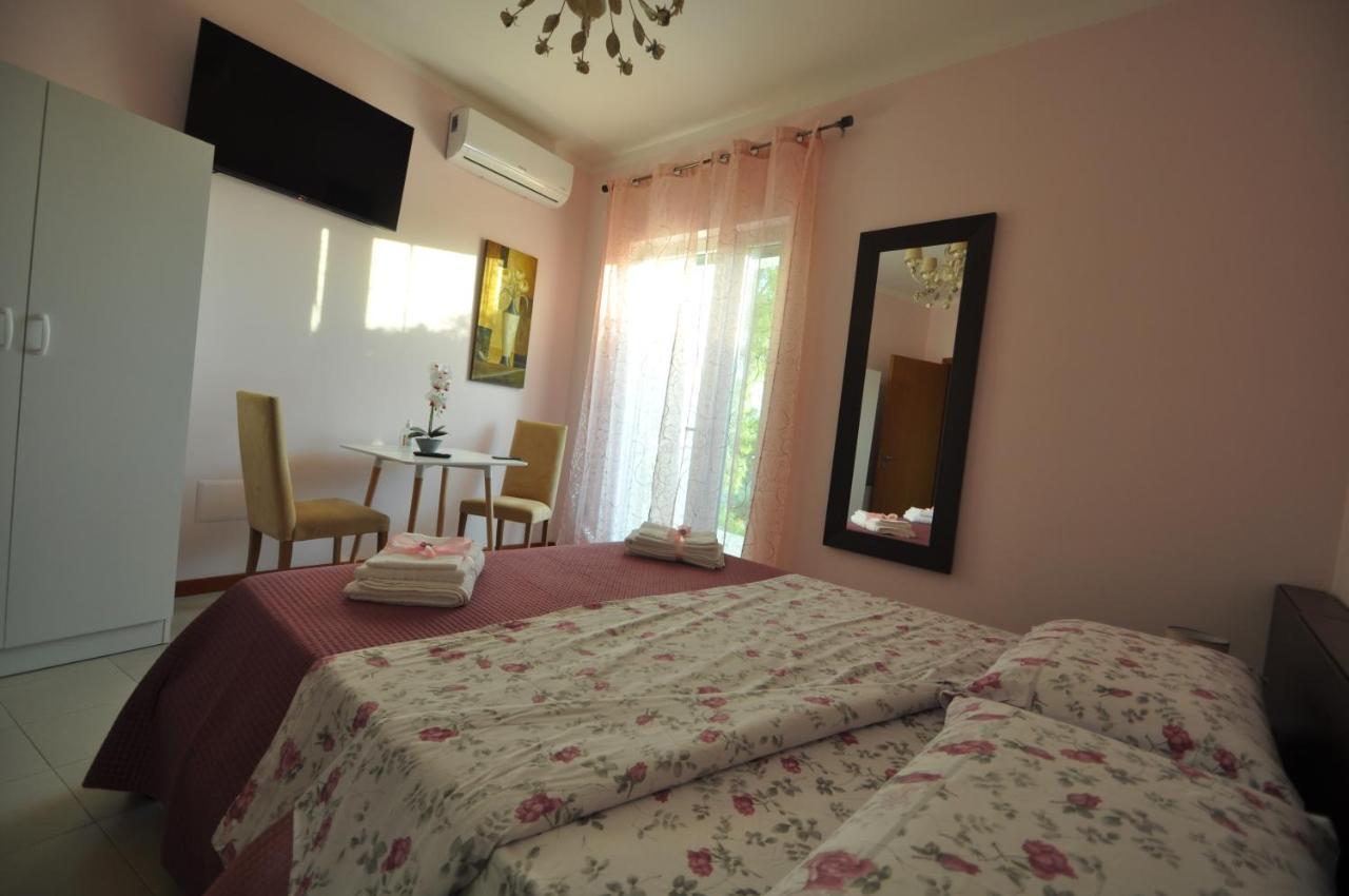 Boat Dreams , Garden Relax Apartment มาติโน ภายนอก รูปภาพ