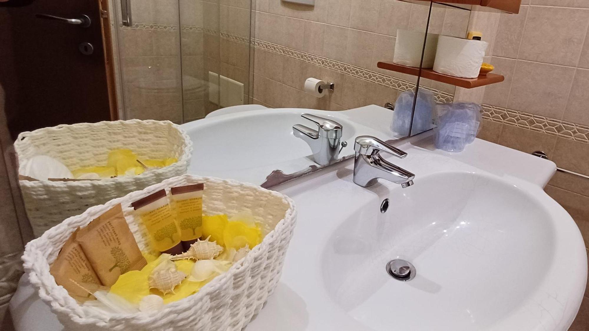 Boat Dreams , Garden Relax Apartment มาติโน ภายนอก รูปภาพ